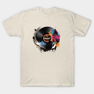 Vinyl record graffiti style T-Shirt